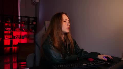 Elin online show from May 27, 8:55 am