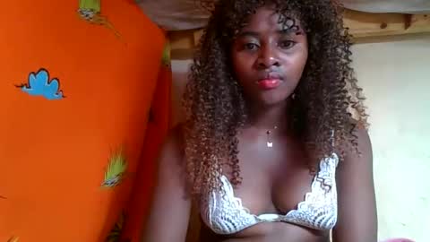 Ellodi online show from May 29, 10:08 pm