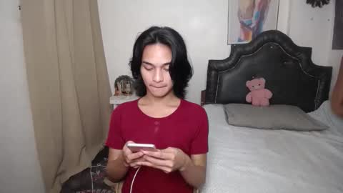 Snapshot of ellorrey chatting on March 5, 6:59 pm ELLORREY online show from March 5, 6:59 pm