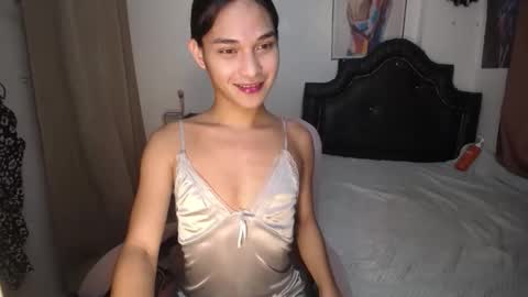 Snapshot of ellorrey chatting on March 26, 7:25 am ELLORREY online show from March 26, 7:25 am