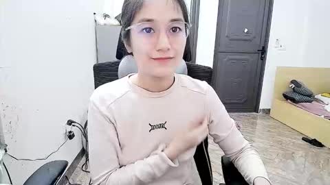 ellsa9x online show from February 22, 7:19 am