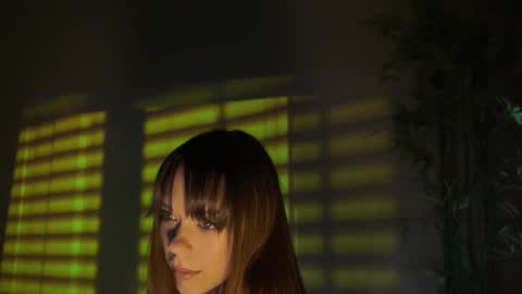 Snapshot of elly_fry chatting on January 18, 6:32 pm Art Place online show from January 18, 6:32 pm