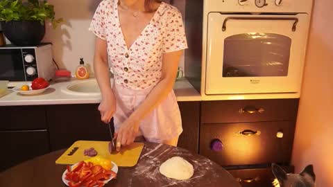 Snapshot of elly_fry chatting on October 3, 6:38 pm Art Place online show from October 3, 6:38 pm