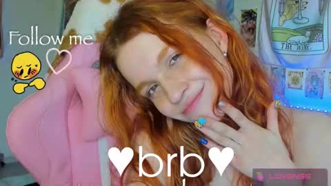 Snapshot of elly_milas chatting on March 22, 3:26 pm Elly Fansly online show from March 22, 3:26 pm