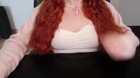 Elly online show from April 11, 7:56 am