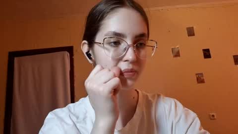 Kate online show from May 18, 10:21 am