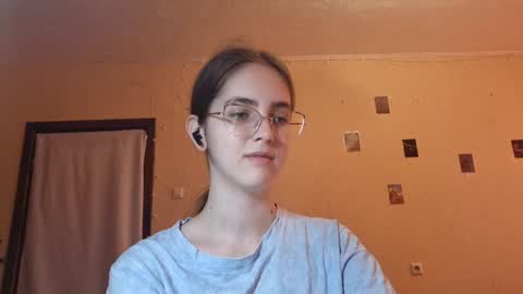 Kate online show from June 23, 9:29 am