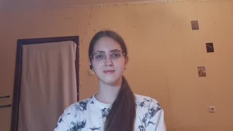 Kate online show from July 17, 9:38 am