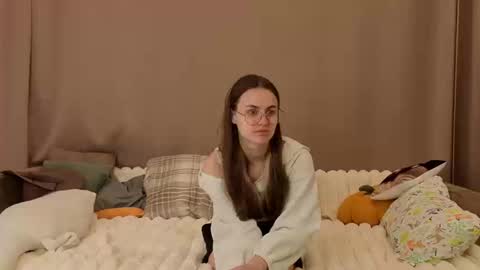 Eliza online show from March 14, 8:09 am