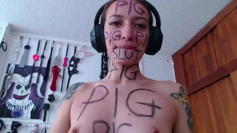 Chelsea  Please help me to reach 100 thumbs up online show from March 1, 5:05 pm