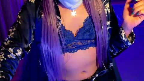 Snapshot of elowenstarshade chatting on September 26, 11:09 pm ElowenStarshade online show from September 26, 11:09 pm