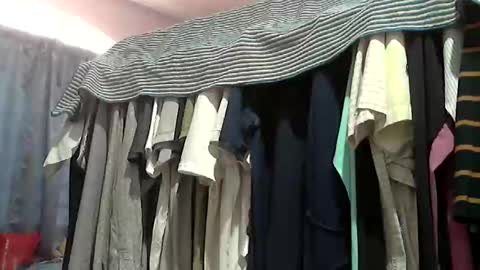 Snapshot of elpololocco chatting on January 19, 6:50 am El online show from January 19, 6:50 am