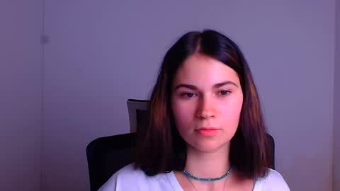 Snapshot of elsa_mur chatting on December 9, 10:20 pm Elsa online show from December 9, 10:20 pm