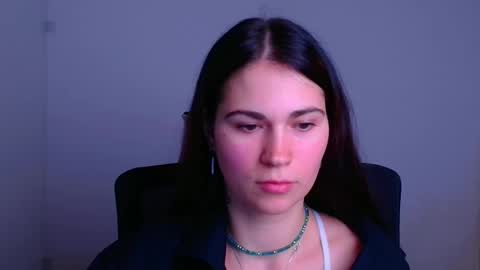 Snapshot of elsa_mur chatting on December 10, 10:26 pm Elsa online show from December 10, 10:26 pm