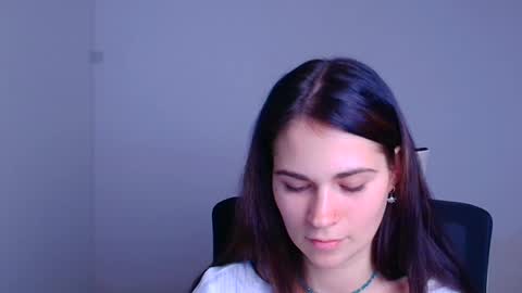 Snapshot of elsa_mur chatting on December 20, 10:22 pm Elsa online show from December 20, 10:22 pm