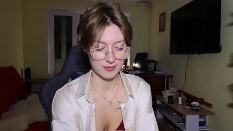 elsaangel online show from October 26, 9:10 pm