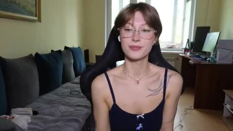 elsaangel online show from May 16, 6:54 am