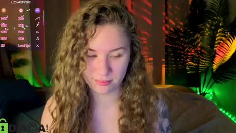 Elsie online show from May 29, 1:14 am