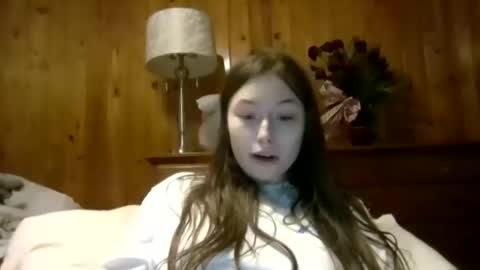 Elsie Rain online show from November 24, 8:36 am