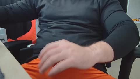 Snapshot of eltanke2206 chatting on December 22, 7:44 pm alexgarg online show from December 22, 7:44 pm