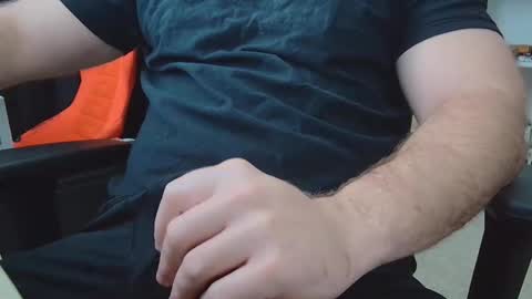 Snapshot of eltanke2206 chatting on January 12, 2:11 pm alexgarg online show from January 12, 2:11 pm