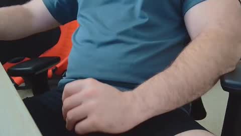 Snapshot of eltanke2206 chatting on February 20, 7:58 pm alexgarg online show from February 20, 7:58 pm