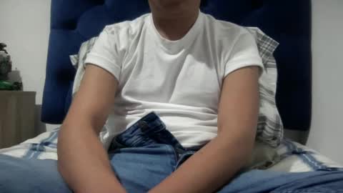 Snapshot of elvergudo0 chatting on February 6, 6:18 am Diego online show from February 6, 6:18 am