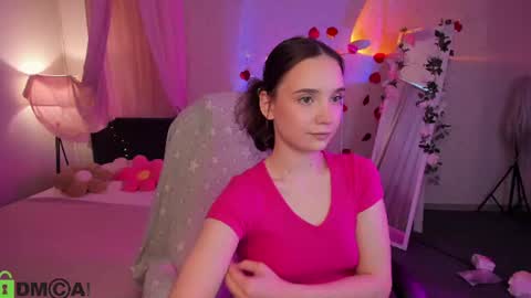Elvienne online show from July 3, 3:02 am