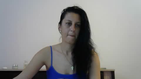 Snapshot of elybely chatting on March 23, 6:06 am elybely online show from March 23, 6:06 am