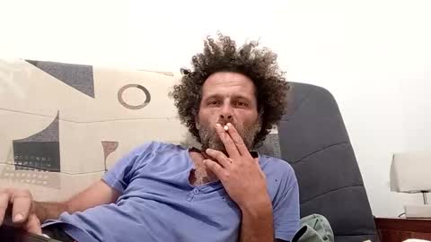 elyjahoye online show from April 6, 9:05 pm