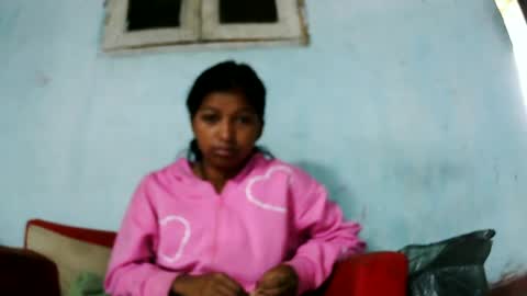 elynah195043 online show from June 15, 6:04 am
