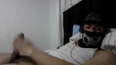 Snapshot of elzarko777 chatting on March 5, 6:53 am elzarko777 online show from March 5, 6:53 am