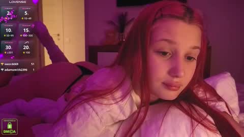 Em1l1a online show from November 29, 3:48 pm