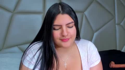 ema_grey1 online show from December 2, 6:25 pm