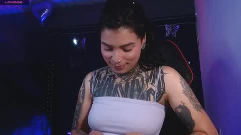 ema_ploxx online show from May 24, 1:10 am