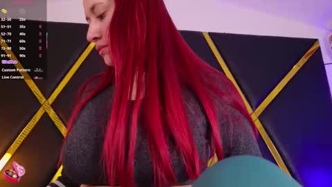 Emma online show from November 11, 12:05 pm