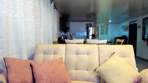 EmyandSam online show from January 18, 1:53 am