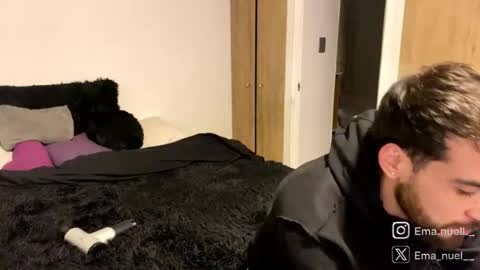 Snapshot of emanuell___ chatting on June 22, 12:24 am emanuell___ online show from June 22, 12:24 am