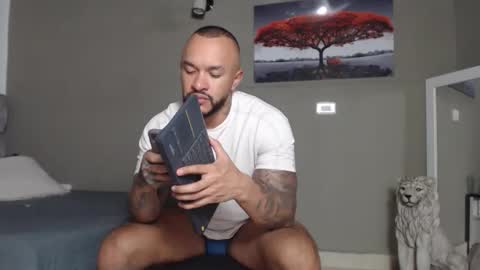 emanuelspencer online show from June 2, 5:31 am