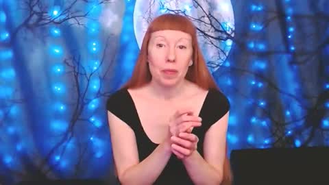 Ember Starleena online show from October 18, 5:25 pm