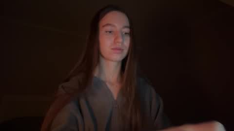 Snapshot of emberfamn chatting on February 14, 11:45 pm Alina online show from February 14, 11:45 pm