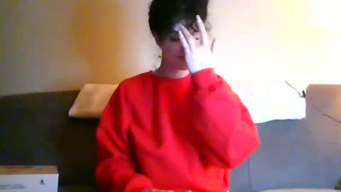 Snapshot of emberloadsxx chatting on December 12, 5:52 am EmberLoads online show from December 12, 5:52 am