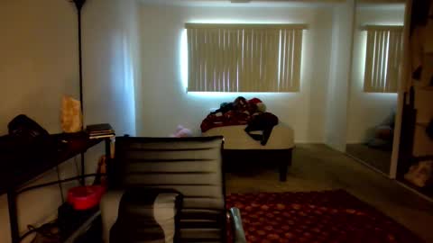 embersboudoir online show from February 23, 11:13 pm