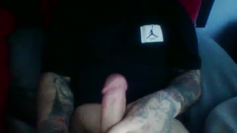 Snapshot of emecuatro20 chatting on September 15, 2:50 pm emecuatro20 online show from September 15, 2:50 pm