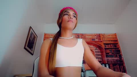 Emeli online show from January 13, 5:44 pm