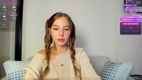 Snapshot of emelia_fox chatting on January 14, 8:26 pm Emmy the sly little fox HTP is open an unforgettable show awaits you. I undress in private online show from January 14, 8:26 pm