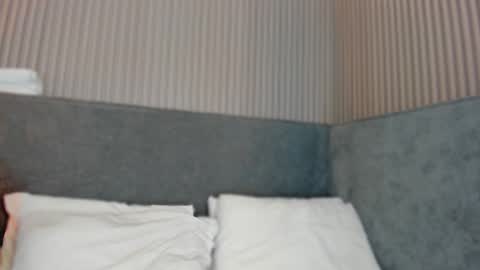 emelie_89 online show from January 16, 11:47 am