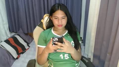 Chelle  dont forget to folloe me and thumps up online show from June 11, 3:48 am