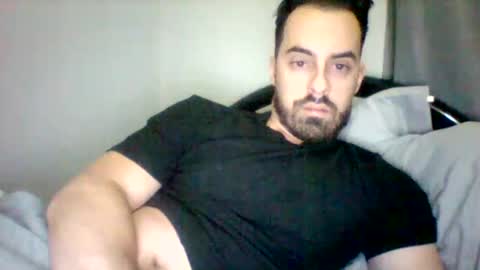 Snapshot of emgee88 chatting on December 21, 8:21 pm emgee88 online show from December 21, 8:21 pm