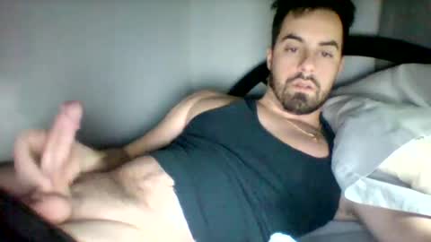 Snapshot of emgee88 chatting on January 9, 6:59 am emgee88 online show from January 9, 6:59 am